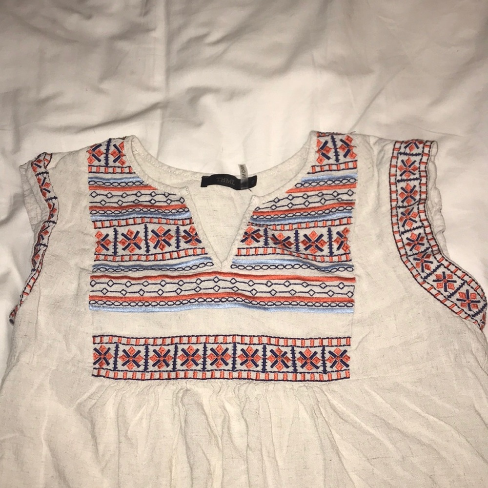 Super cute shirt never worn